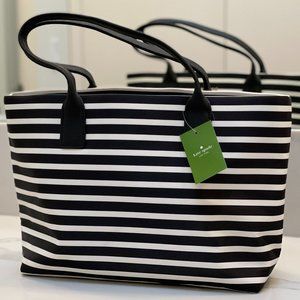 ***NWT KATE SPADE - Classic Nylon Tote***